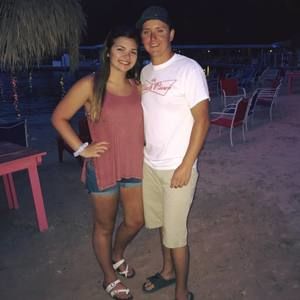 Meet your Posher, Aaron